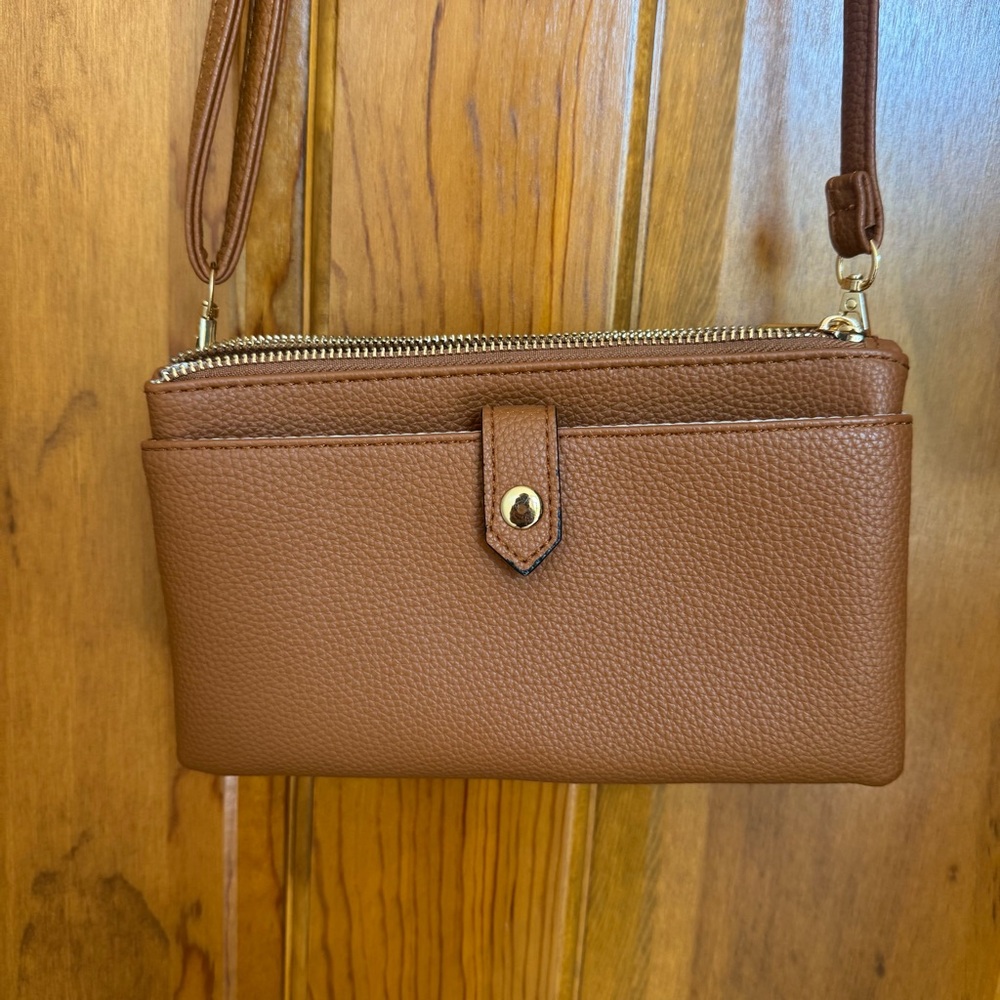 Women's Crossbody Wallet Bag in Brown
